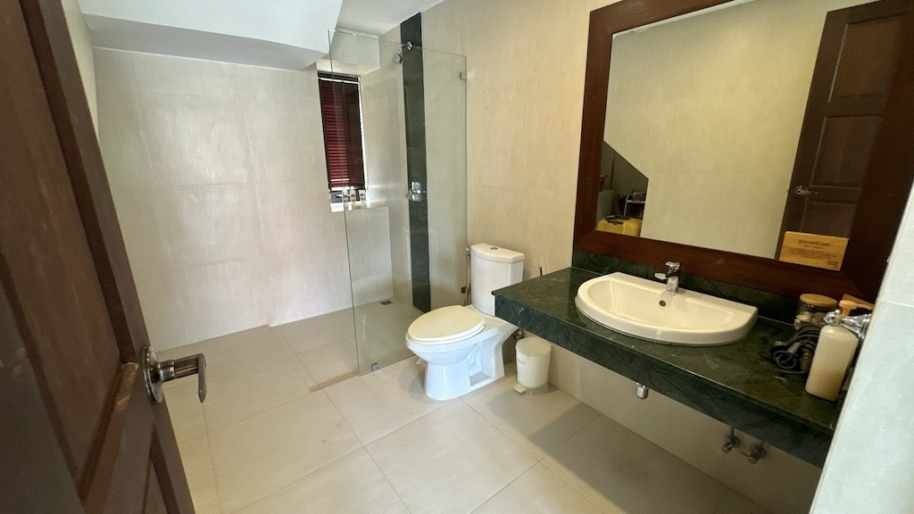 Villa For Sale In Plai Laem Koh Samui Bathroom