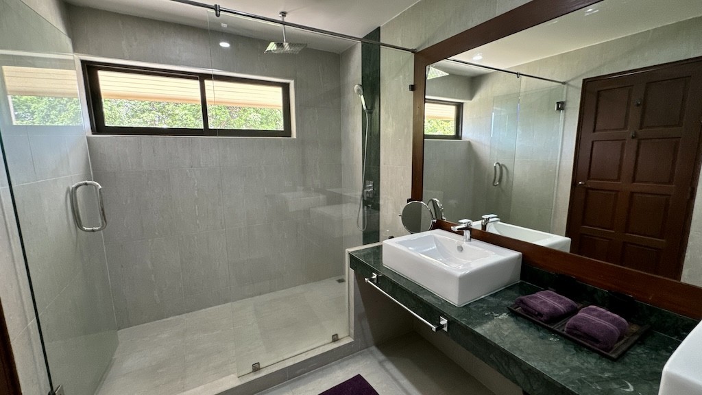 Villa For Sale In Plai Laem Koh Samui Shower