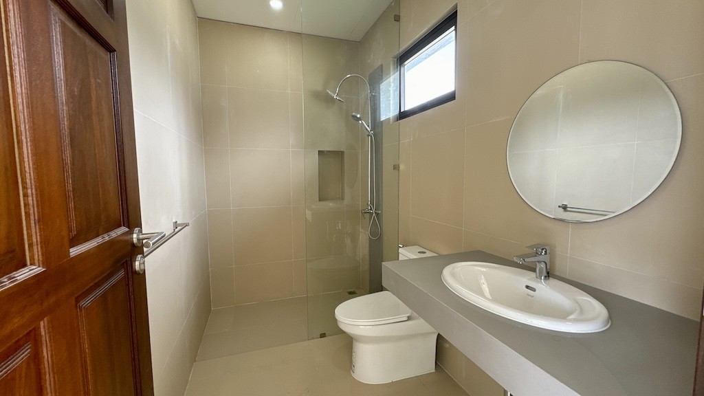 Villa For Sale In Plai Laem Koh Samui Bathroom