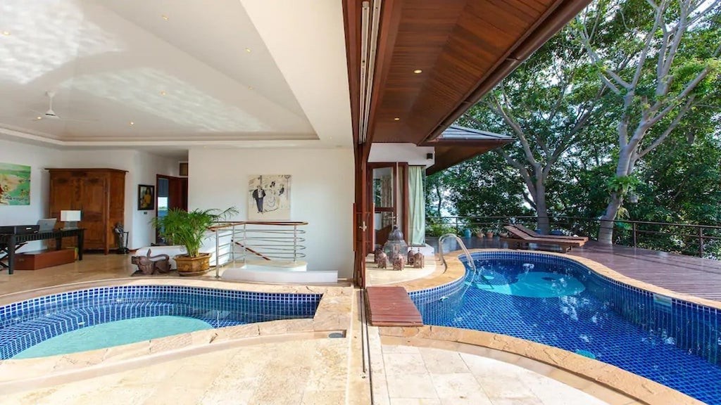 Indoor outdoor area