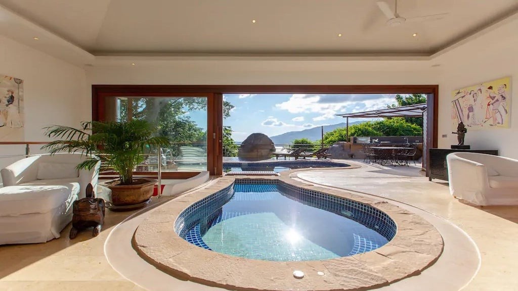 Jacuzzi