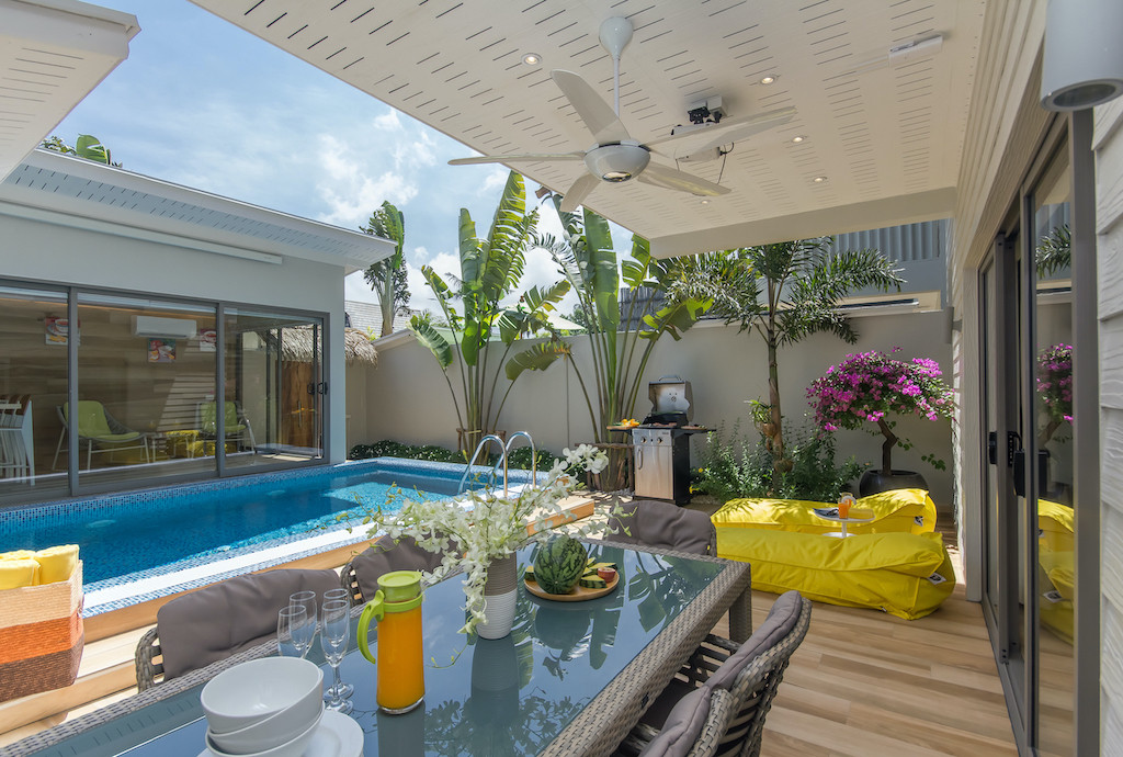 Villa Limoncello Outdoor Dining