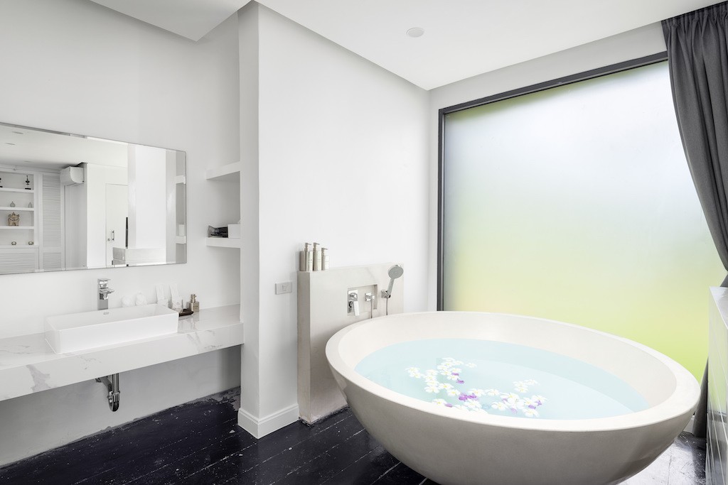 Villa Michaela For Sale Koh Samui Bath