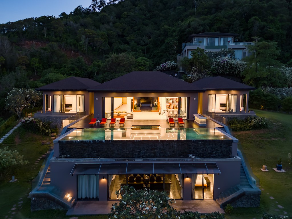 Villa Michaela For Sale Koh Samui Exterior Night