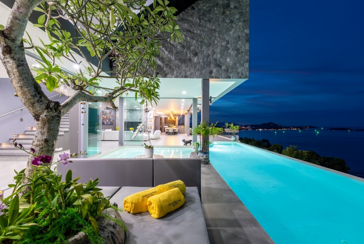Villa Moonstar Koh Samui Pool At Night