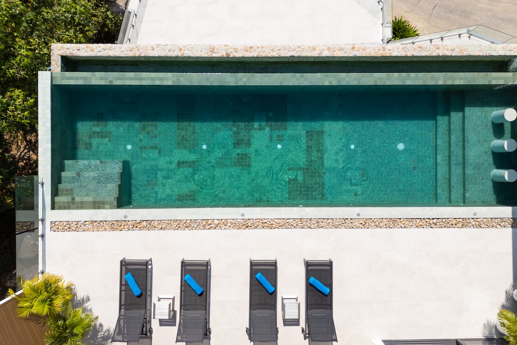 Villa Sea Stone Aerial Pool