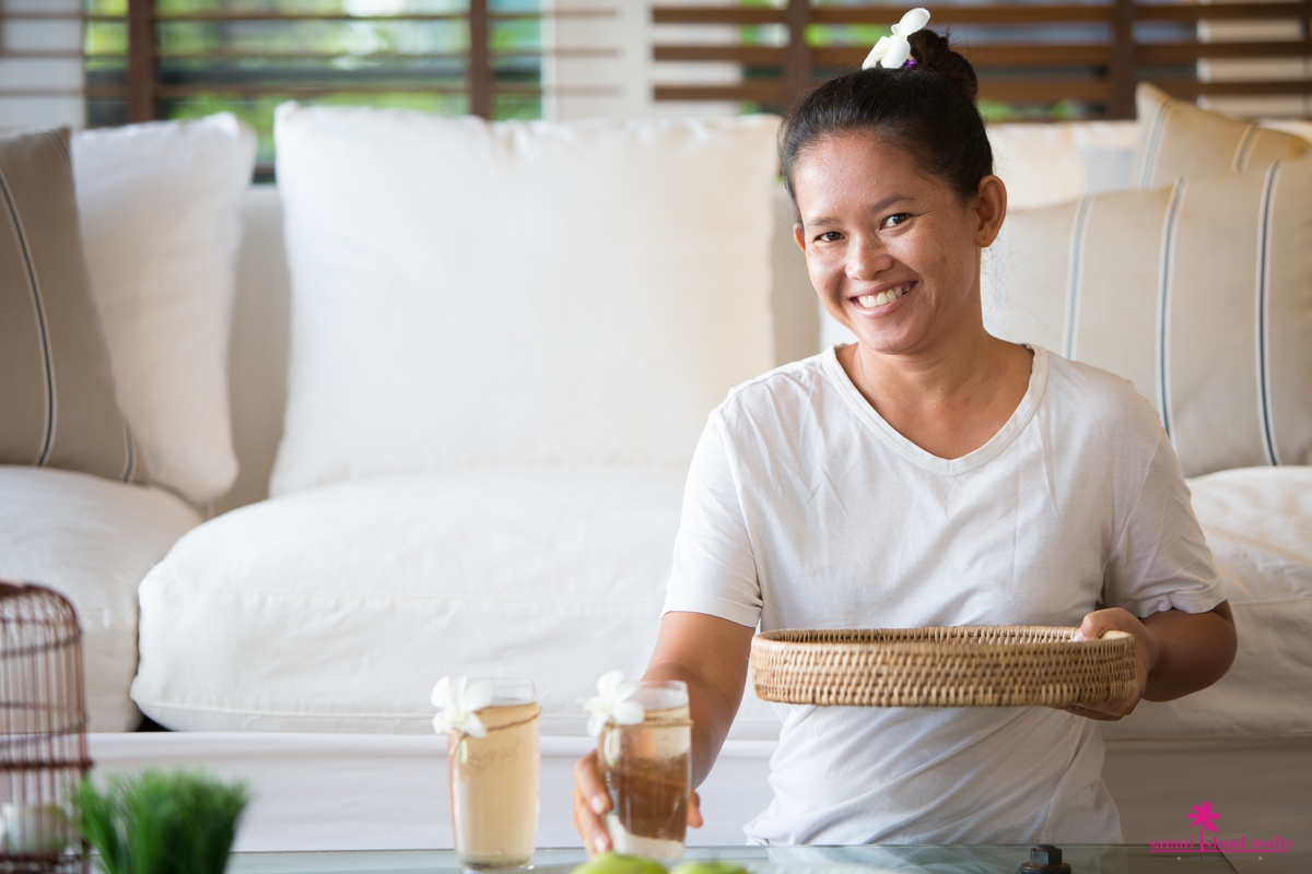 Baan Hansa Staff