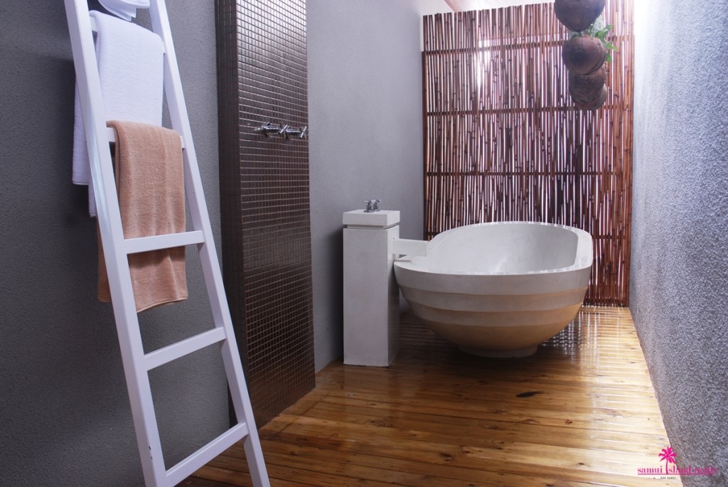 Villa Manola Bathroom