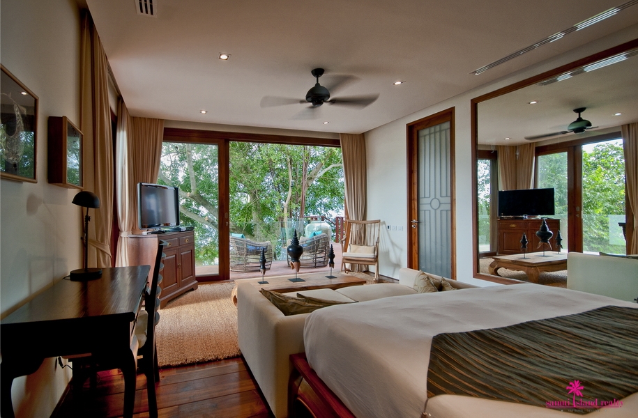 villa riva for rent koh samui, luxury beachfront villa for rent koh samui, holiday homes koh samui