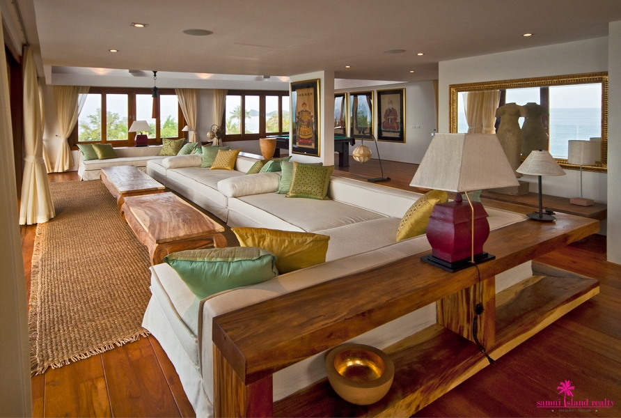 Villa Riva Upper Lounge