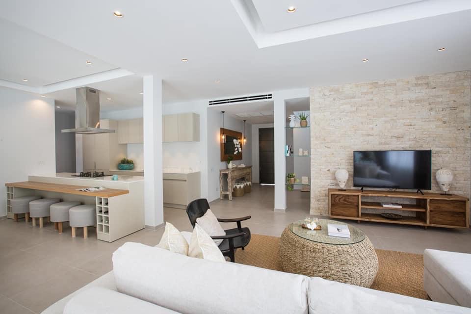 Large Living Area
