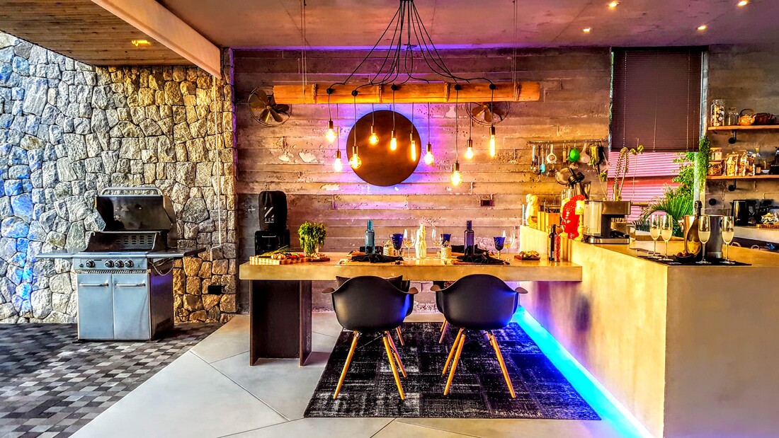 Zen Villa Dining Area