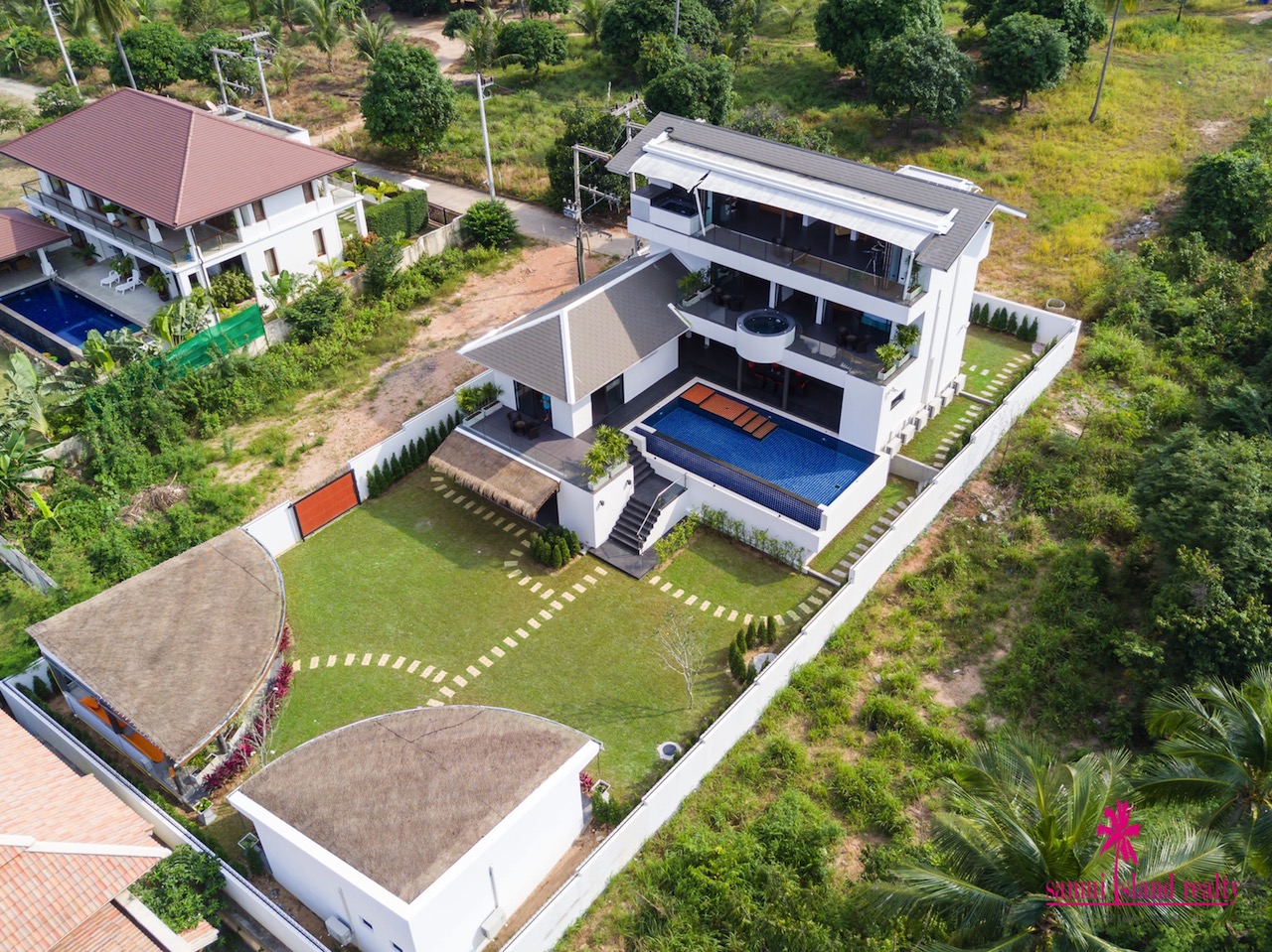 Bang Rak 7 Bedroom Sea View Villa For Sale – image 1 Bang Rak 7 Bedroom Sea View Villa For Sale – Residential All in Koh Samui (photo 1)