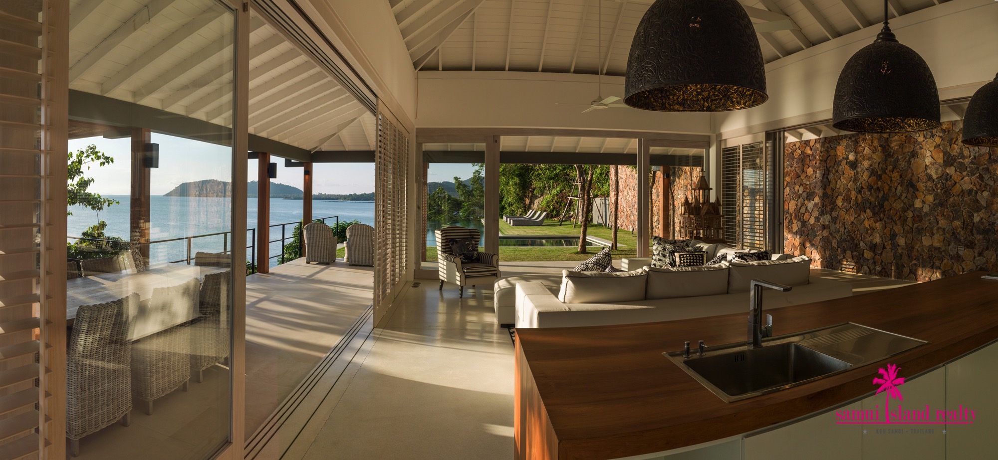 Beachfront Villa For Sale Koh Samui – image 5 Beachfront Villa For Sale Koh Samui – Residential All in Koh Samui (photo 5)