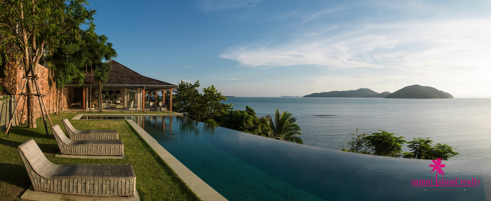 Beachfront Villa For Sale Koh Samui – image 2 Beachfront Villa For Sale Koh Samui – Residential All in Koh Samui (photo 2)