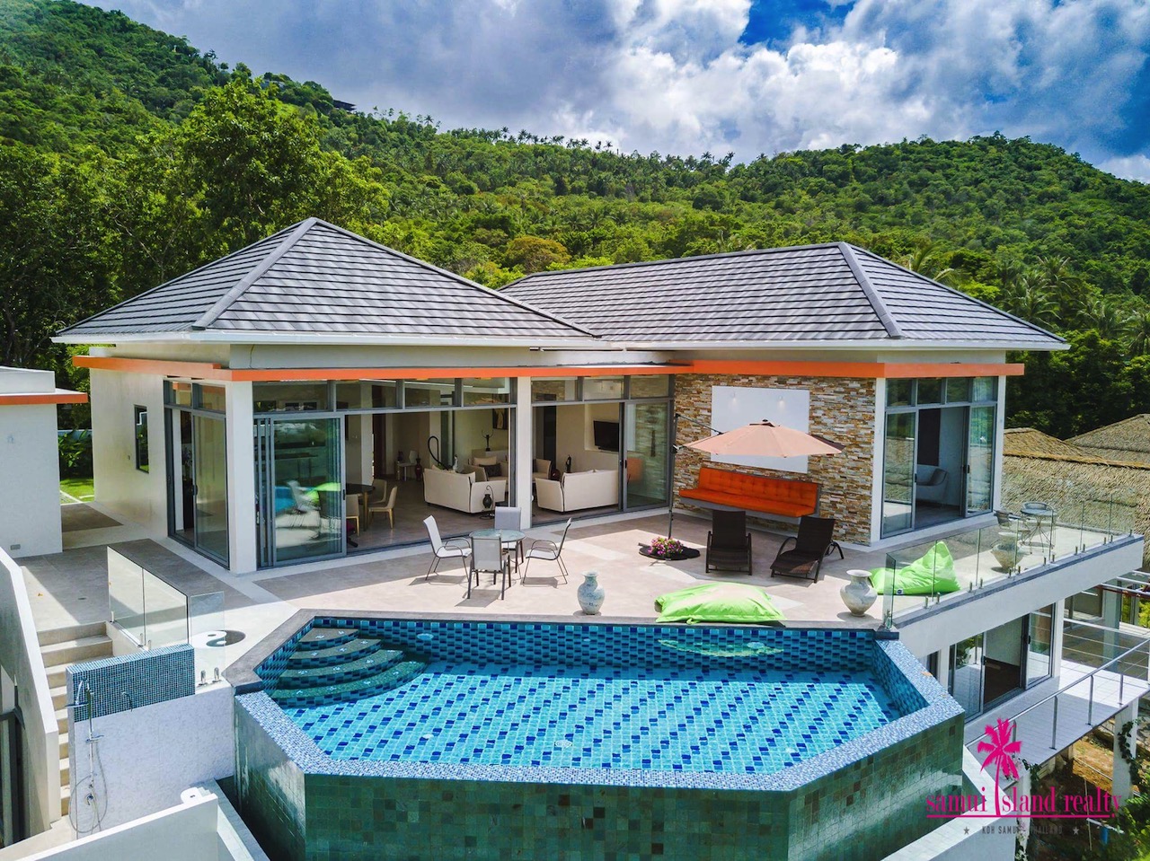 Bophut 5 Bedroom Sea View Villa For Sale – image 1 Bophut 5 Bedroom Sea View Villa For Sale – Residential All in Koh Samui (photo 1)