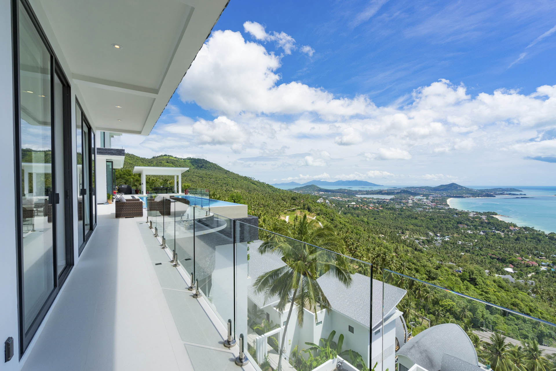 mams-hill-villa-koh-samui Mams Hill Villa Koh Samui Balcony