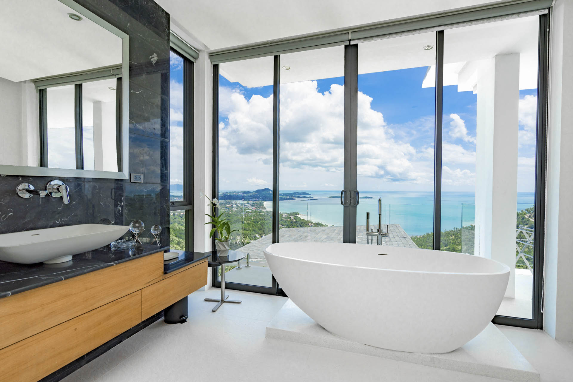 mams-hill-villa-koh-samui Mams Hill Villa Koh Samui Bathtub