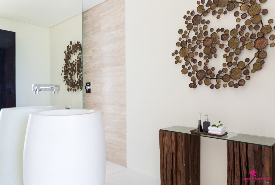 Villa Malabar Guest Bathroom