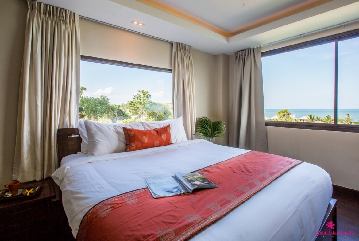 Villa Sukham Corner Bedroom
