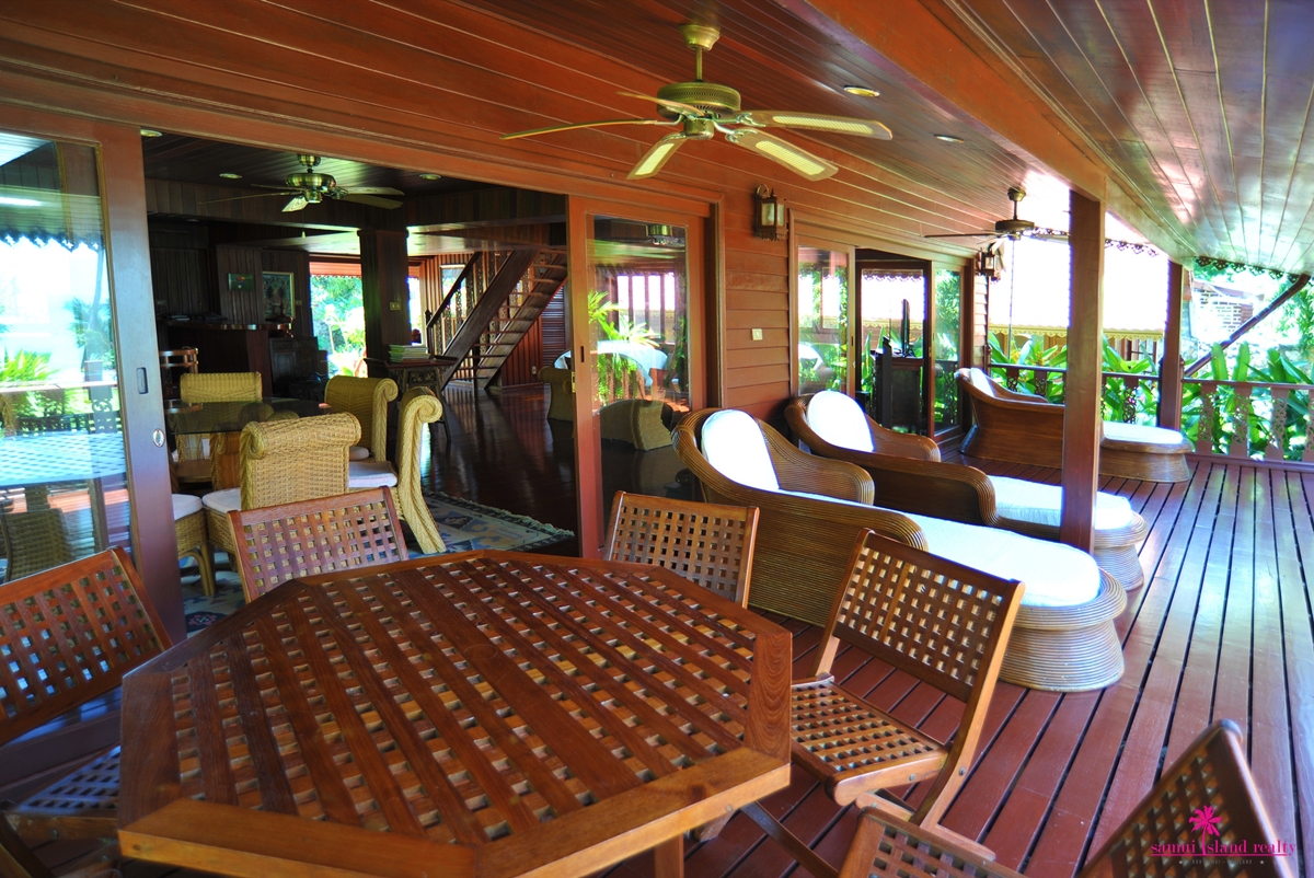 Villa Sur La Mer Villa Sur La Mer Balcony