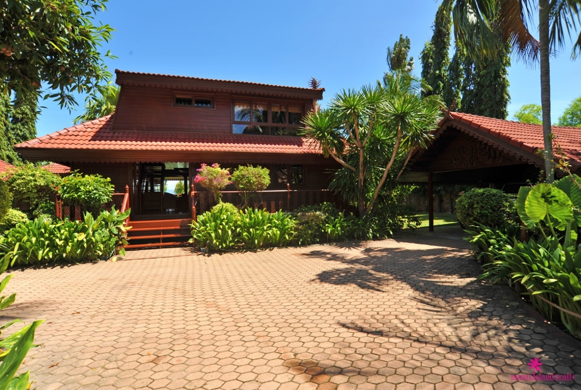 Villa Sur La Mer Driveway
