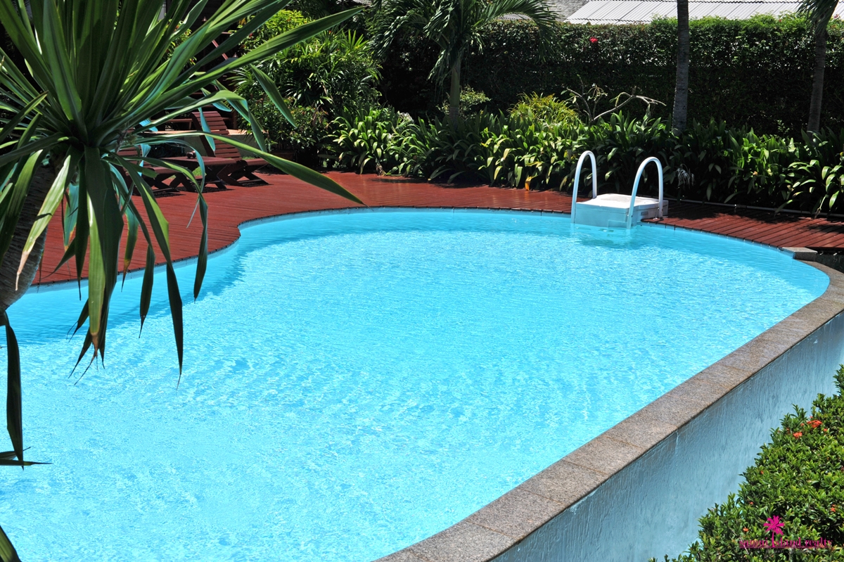 Villa Sur La Mer Villa Sur La Mer Swimming Pool