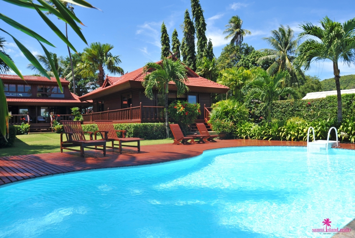 Villa Sur La Mer Swimming Pool & Villa