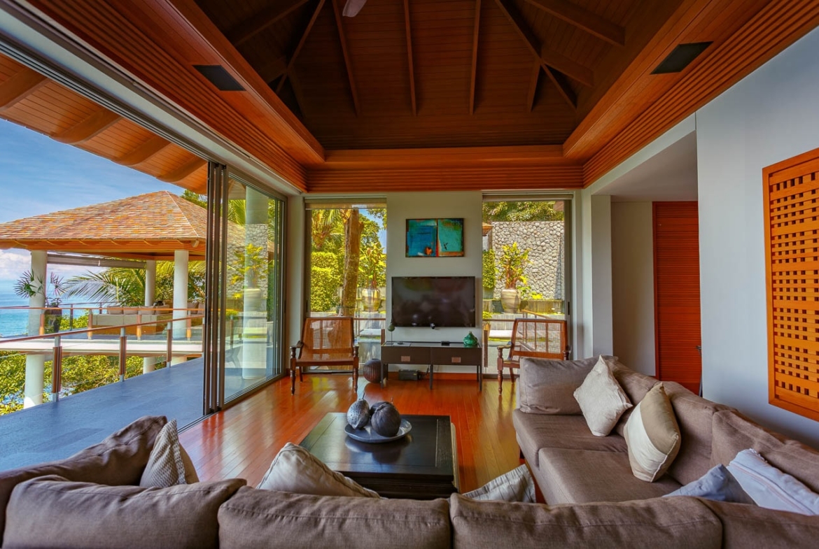 Baan Banyan Interior