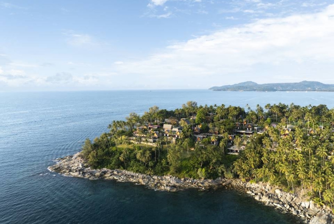 Phuket Luxury Oceanfront Property Headland