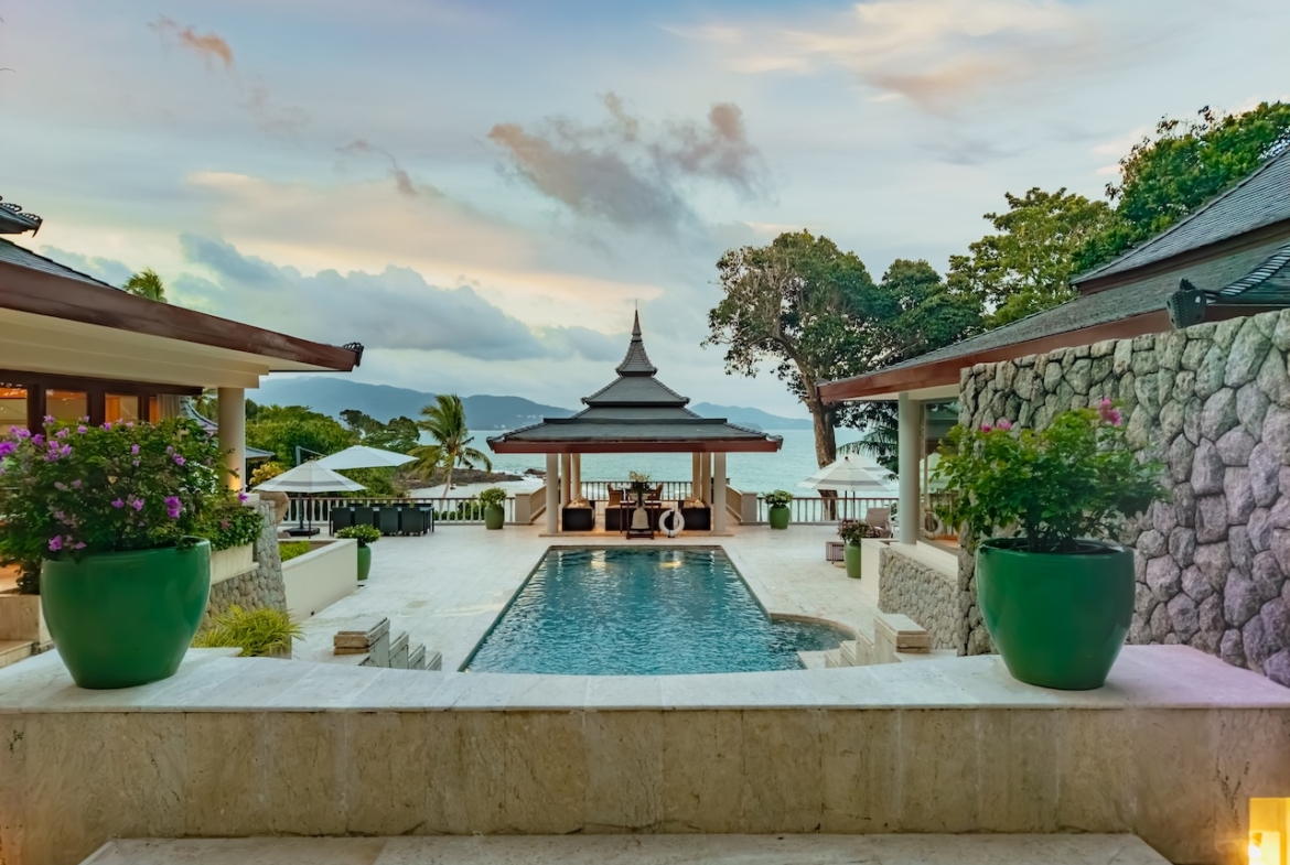 Signature Resort Villa 12 Outdoor Area