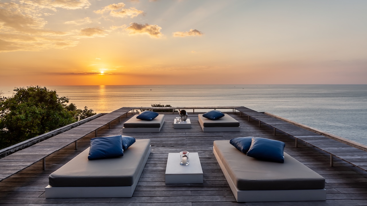 Villa Mayavee Sunset