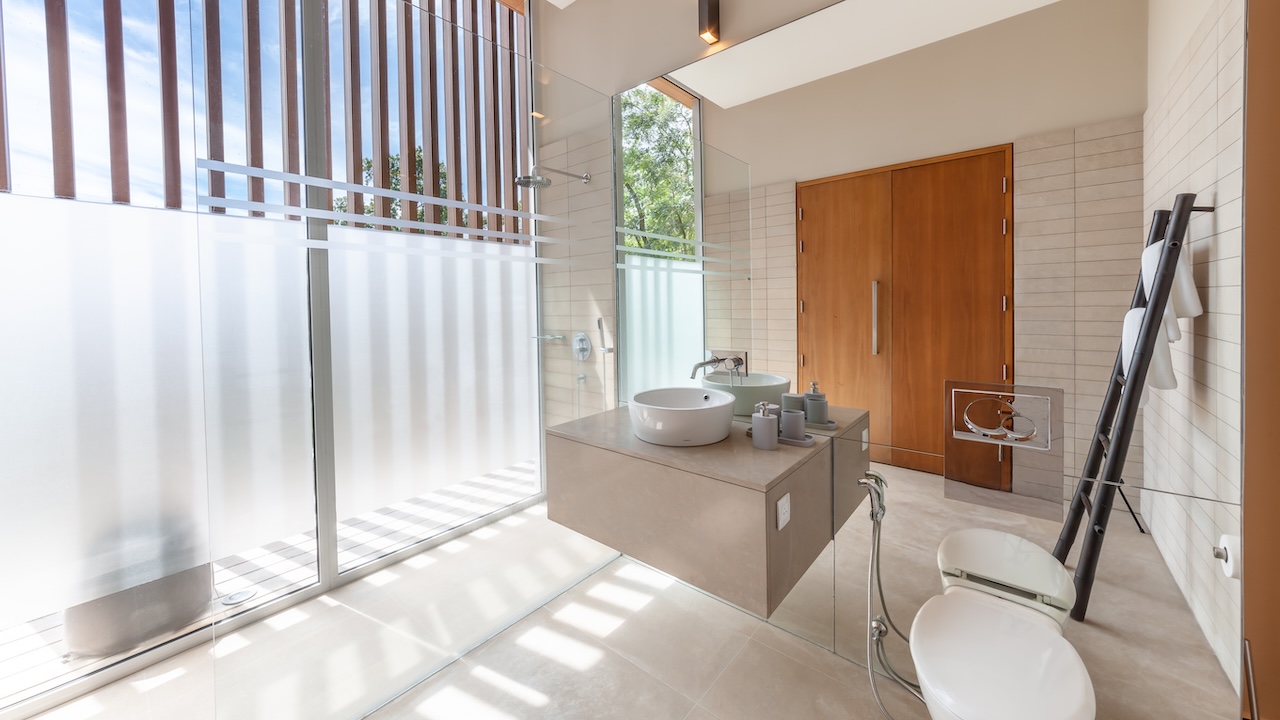 Villa Mayavee Bathroom
