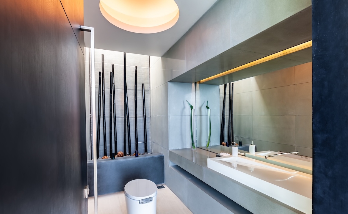 Villa Mayavee Bathroom